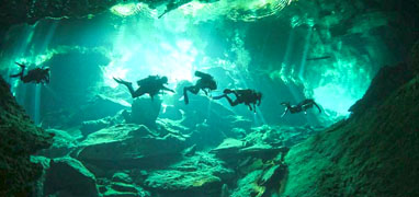 Cenote Cavern Diving Expedition